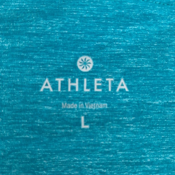 Athleta crpped leggings - Picture 2 of 7